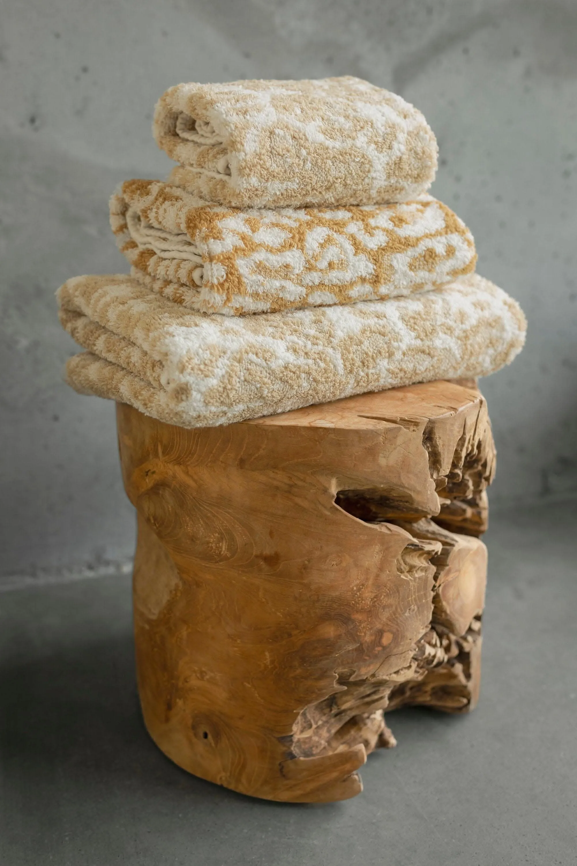 Sauvage Towels